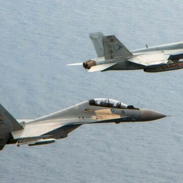 img Tensiuni crescute în Asia: China trimite nave de război și avioane de luptă în jurul Taiwanului