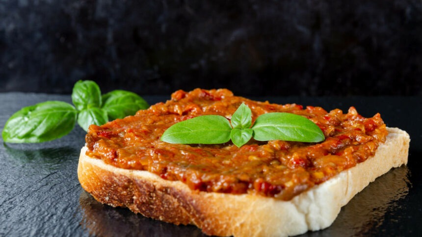 img Rețete de zacuscă cu fasole pentru iarnă