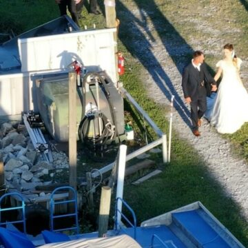 img Lana Del Rey s-a căsătorit cu un „îmblânzitor de aligatori” – Cine este Jeremy Dufrene