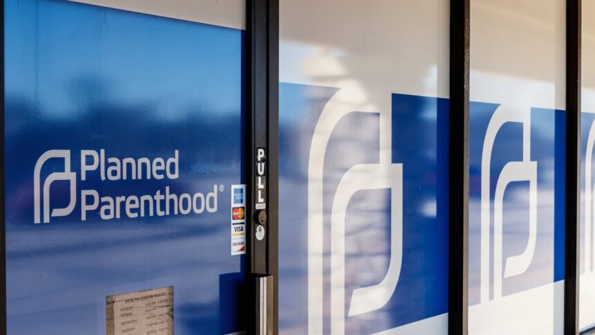Atac cibernetic asupra Planned Parenthood confirmat de către RansomHub