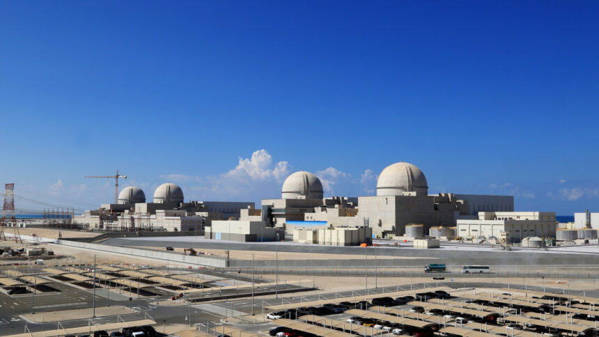 img Emiratele Arabe Unite finalizează prima centrală nucleară din lumea arabă