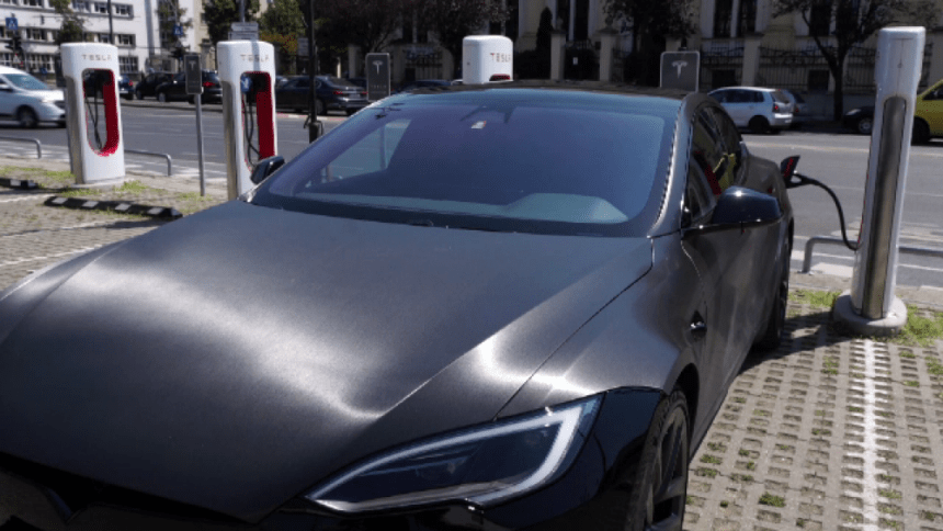 img Mașinile inteligente – viitorul industriei auto