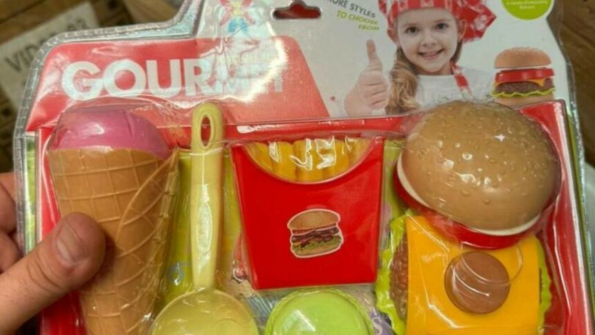 img Amenzi în Dragonul Roșu: Comercianții vând produse nealimentare care pot pune în pericol viaţa consumatorilor