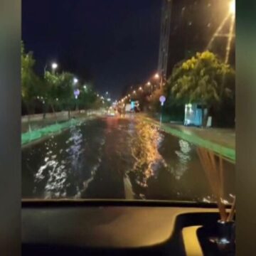 Inundatii provocate de ploile torentiale in Iasi