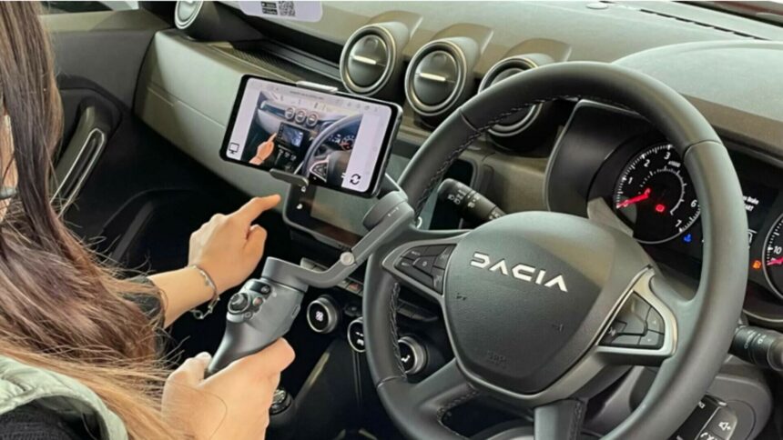 img Dacia Duster cu volan pe dreapta lansată în UK