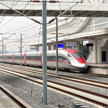 img Traficul feroviar oprit temporar pe secțiunea Deva – Ilteu