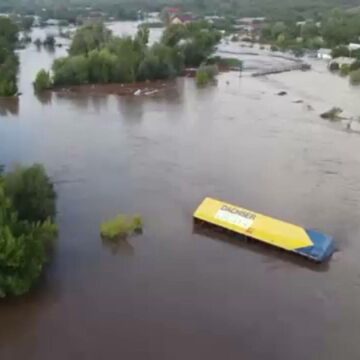 Românii se mobilizează pentru a-i ajuta pe sinistrați