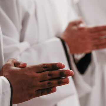 img Scandalul transferurilor sumelor de bani între preoți catolici și cluburi de noapte din Grecia