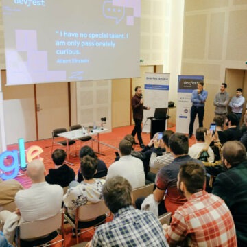 img Devfest București – cea mai mare conferință pentru programatori