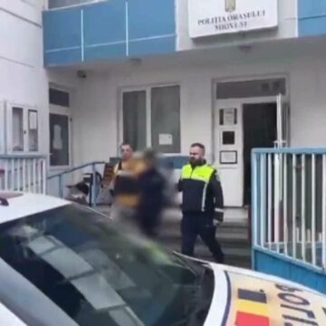 img Tâlharul care a mușcat casiera pentru a scăpa cu prada, în Argeș