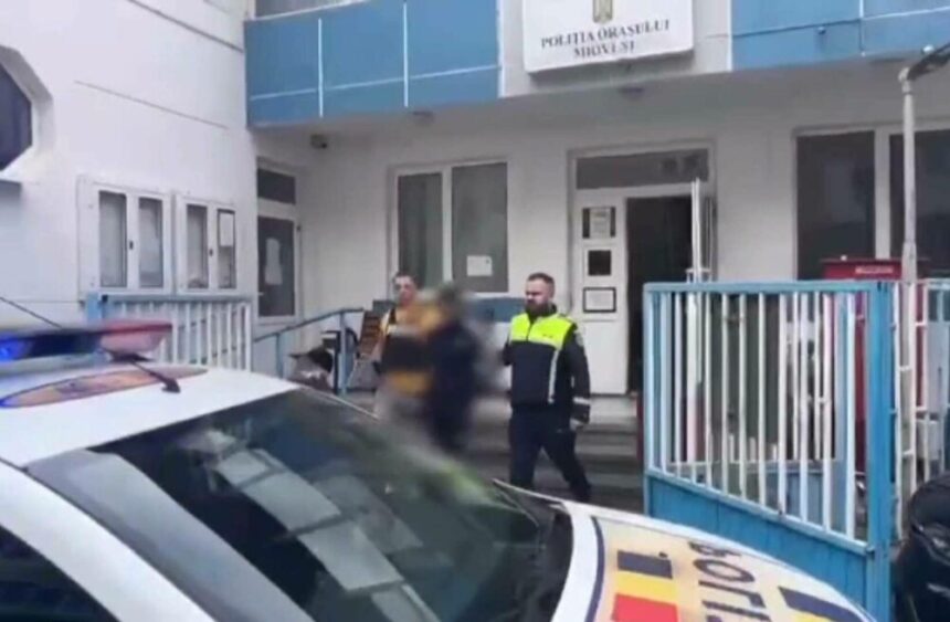 Tâlharul care a mușcat casiera pentru a scăpa cu prada, în Argeș