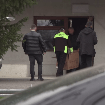 img Percheziții la o directoare de bancă din Capitală care ar fi furat 300.000 de euro din conturile unor clienți