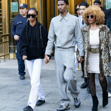 img Mama lui P. Diddy la tribunal: o apariție surprinzătoare la audierea fiului său
