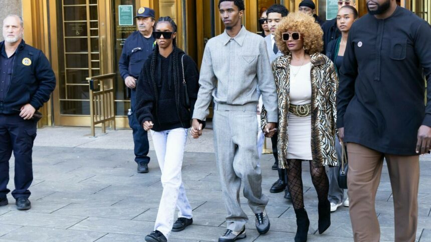 Mama lui P. Diddy la tribunal: o apariție surprinzătoare la audierea fiului său