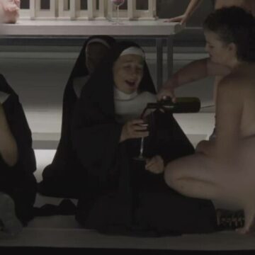 img Scandal la Opera din Stuttgart: raporturi sexuale nesimulate și piercing pe scenă