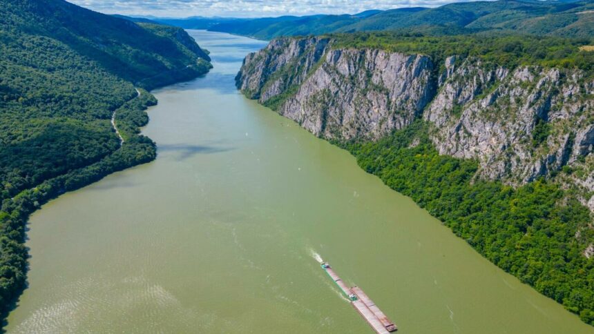 img Prognoza debitului Dunării la intrarea în țară