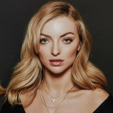 img Fiica lui Clint Eastwood, acuzată de violență domestică