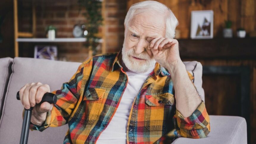 img Badantă româncă condamnată pentru violențe asupra bătrânului de care trebuia să aibă grijă