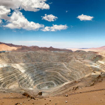 Furt de cupru din depozitul companiei Cupru Min, din Alba