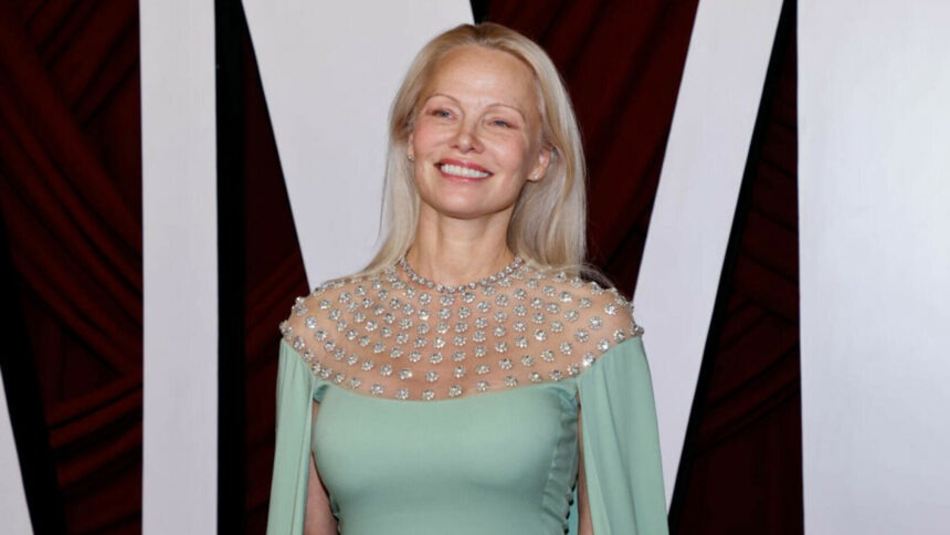 img Pamela Anderson vorbește despre viața ei amoroasă după șase mariaje eșuate