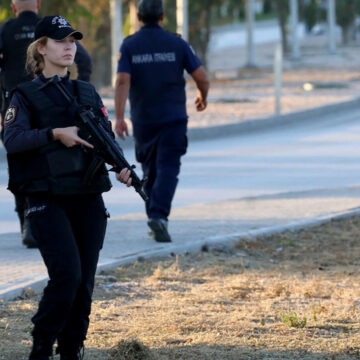 img Atentatul de lângă Ankara: responsabilitatea PKK, conform a doi miniștri din Turcia