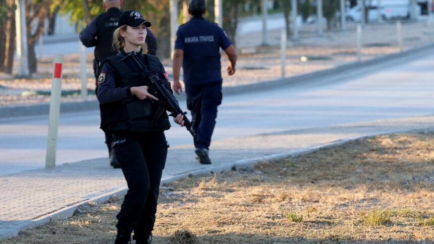 img Atentatul de lângă Ankara: responsabilitatea PKK, conform a doi miniștri din Turcia