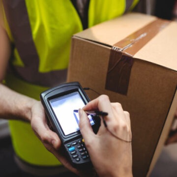 img Măsurile luate de firmele de curierat înainte de Black Friday în România