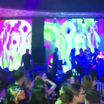 img Petrecerea de Halloween în stil latino la un club din Capitală