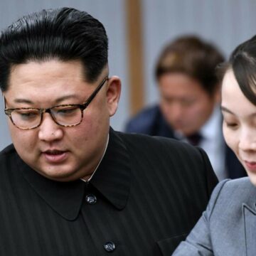 img Coreea de Nord lansează rachete balistice în ciuda acuzațiilor de amenințări militare agresive