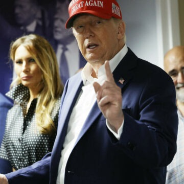 img Trump refuză să dezvăluie cum a votat în referendumul din Florida privind avortul
