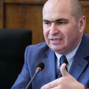 img Răspunsul lui Ilie Bolojan după ce a fost propus public drept viitor premier: „Nu există un salvator”