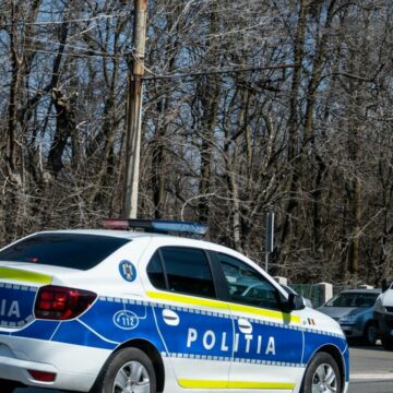 img Percheziții în Botoșani la persoane bănuite că au furat bijuterii din magazine din Franţa