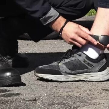 img Bărbat din Pitești a distrus brățara electronică de monitorizare și a fugit după ce și-a bătut soția