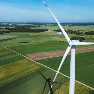 img Investiție masivă în stocarea energiei: Emanuel Muntmark investește jumătate de miliard de euro