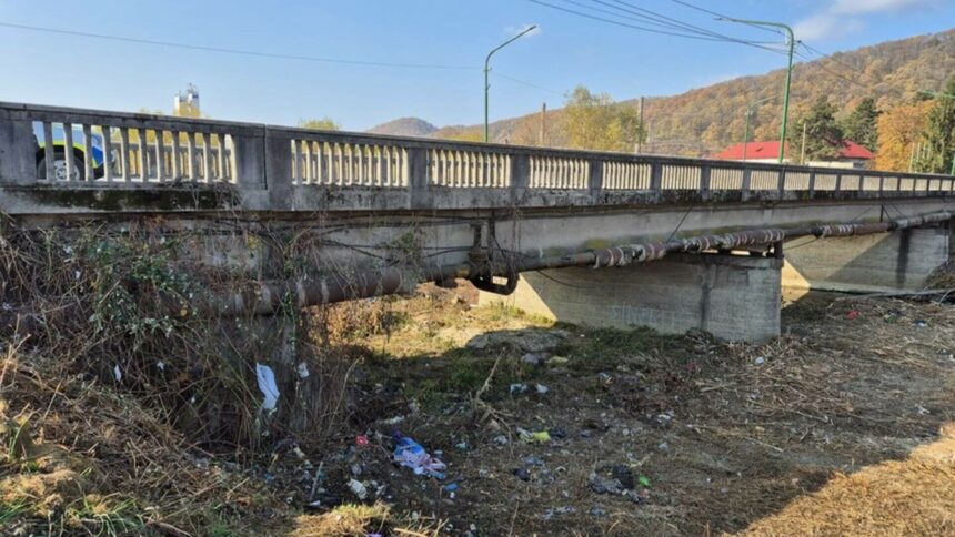 img Doi hoți au furat 500 de pachete de ţigări și le-au ascuns sub un pod în Caraş-Severin