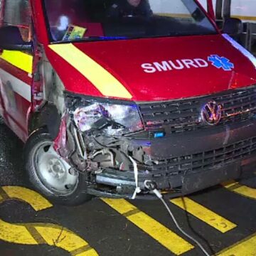 img Accidentul unei ambulanțe SMURD în București