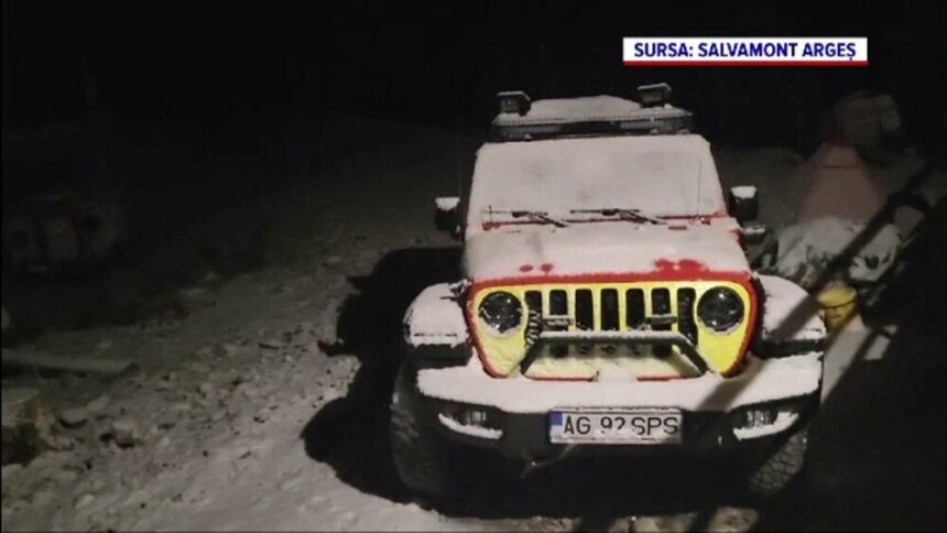 Frigul și zăpada se fac simțite pe Transfăgărășan