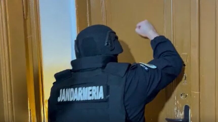 Descoperire șocantă în județul Cluj: 17 kilograme de droguri găsite în portbagajul unei mașini