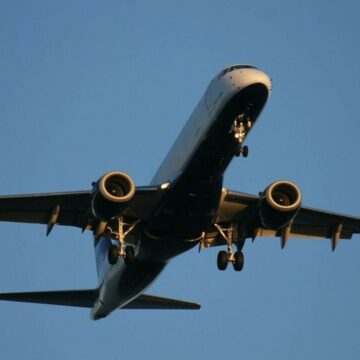 img Incident grav: Avion atacat cu focuri de armă pe ruta către New York