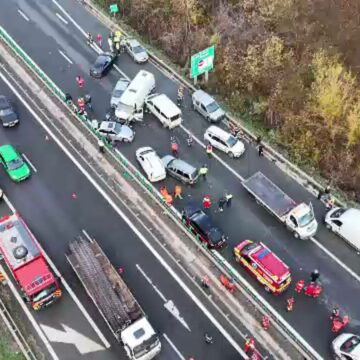 img Carambolul cu 12 mașini de pe A3 – Un incident dezastruos