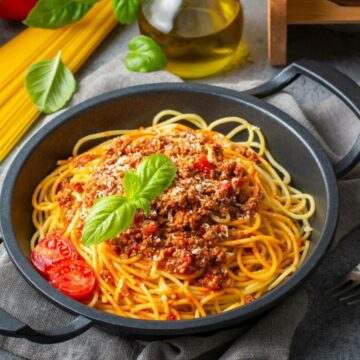 img Paste Bolognese – Rețeta clasică italiană și originile sale