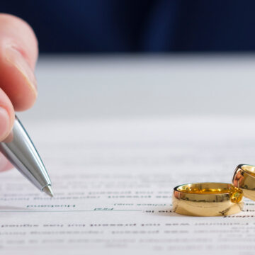 Columbia interzice complet căsătoriile între minori