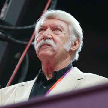 img Bela Karolyi – Antrenorul legendar al Nadiei Comăneci