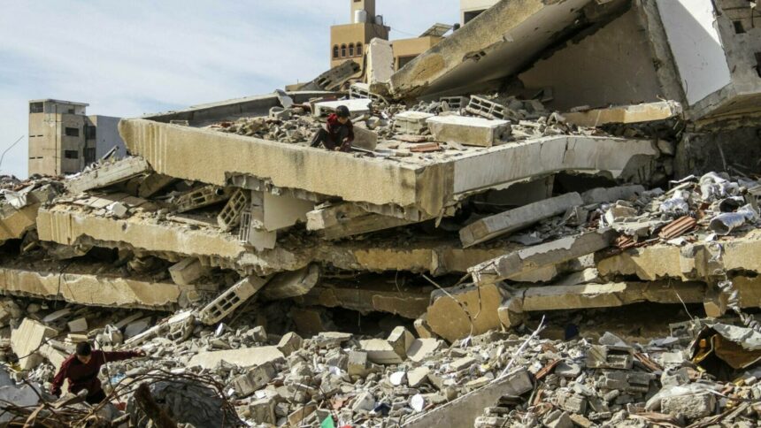 img Atac de amploare al forțelor israeliene în Fâșia Gaza. Sunt zeci de morți și de răniți