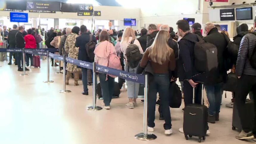 img Aeroportul Henri Coandă achiziționează banchete noi pentru călători