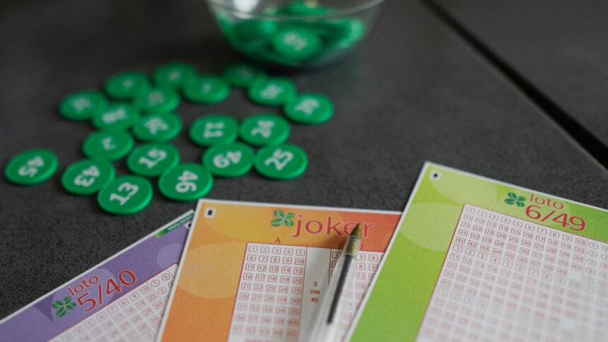 img Rezultate Loto 6/49, Loto 5/40 și Joker, joi, 19 decembrie 2024