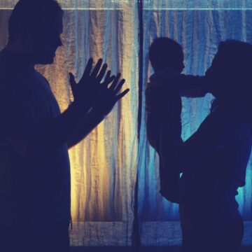 img Trei ani de război în instanțe pentru numele copilului: de la dispută la reconciliere