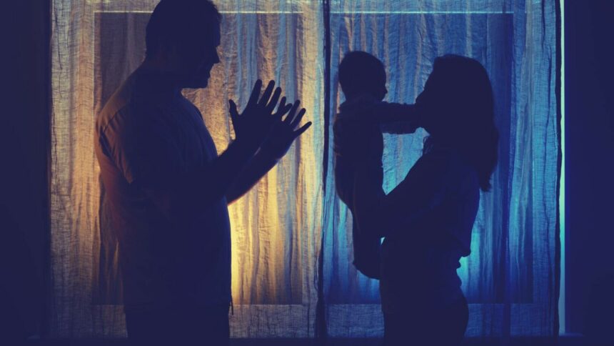 img Trei ani de război în instanțe pentru numele copilului: de la dispută la reconciliere