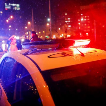 img Bărbat găsit mort într-un autoturism ars în Hunedoara