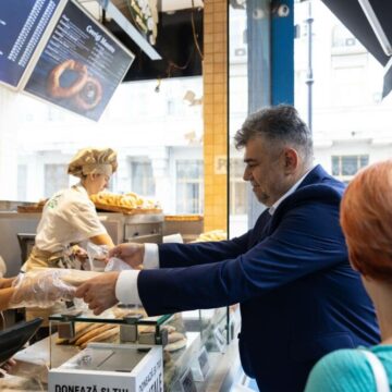 img Negocierile politice pentru formarea Guvernului: Ciolacu refuză funcția de premier, partidele evită responsabilitatea Finanțelor